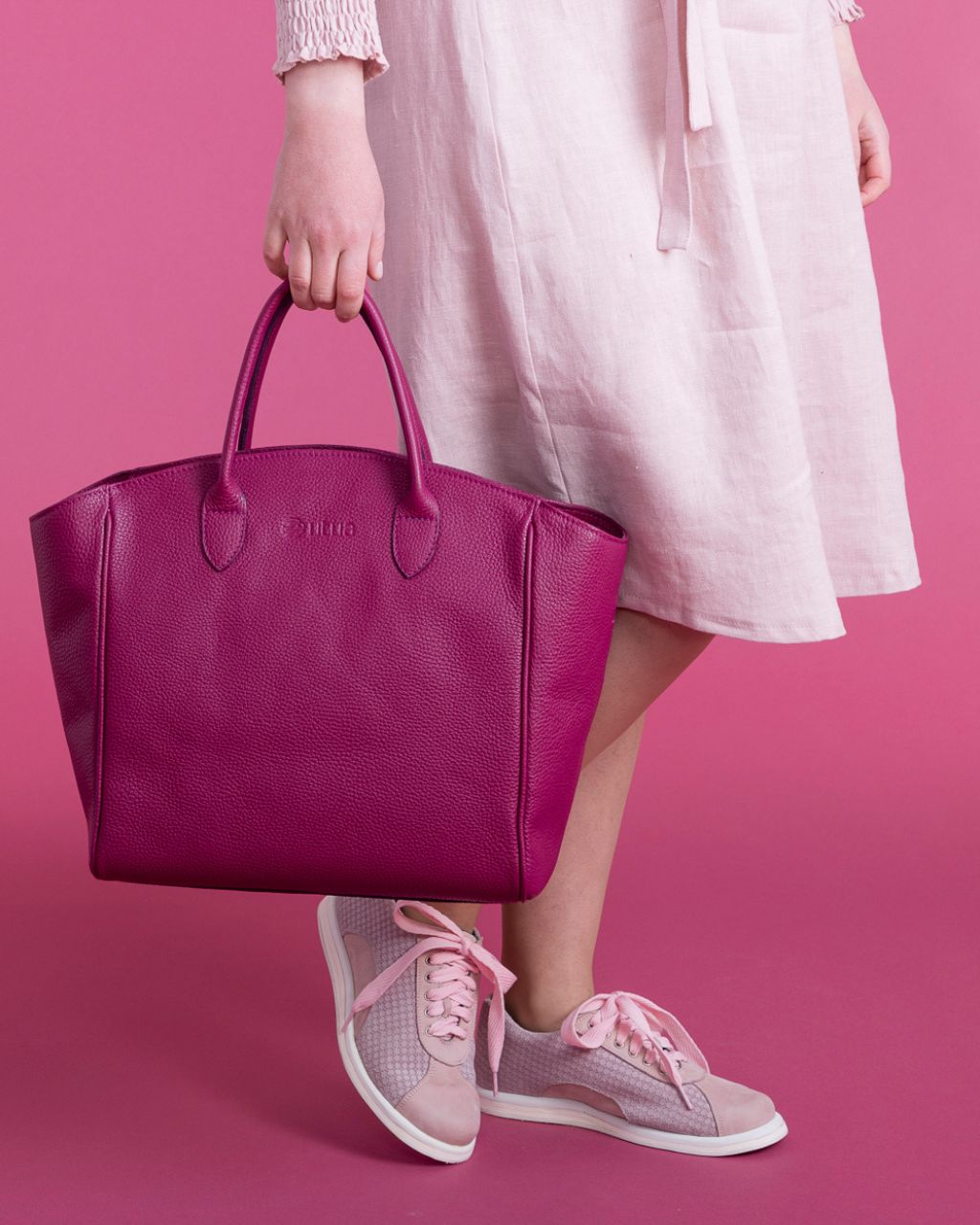 UtuanlaadukaskasilaukkuArtemismusta