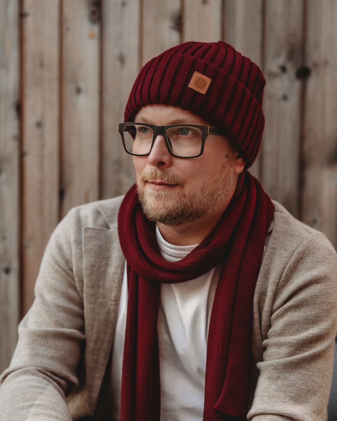 utua posteljooni merinovilla pipo daalianpunainen