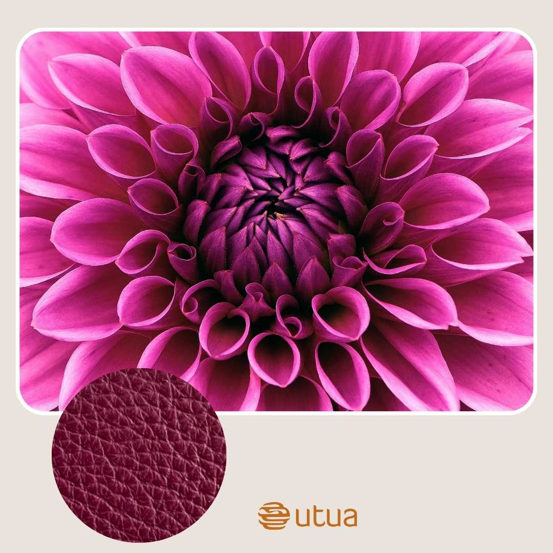 Daalianpunainen on upea väri nahkalaukussa.