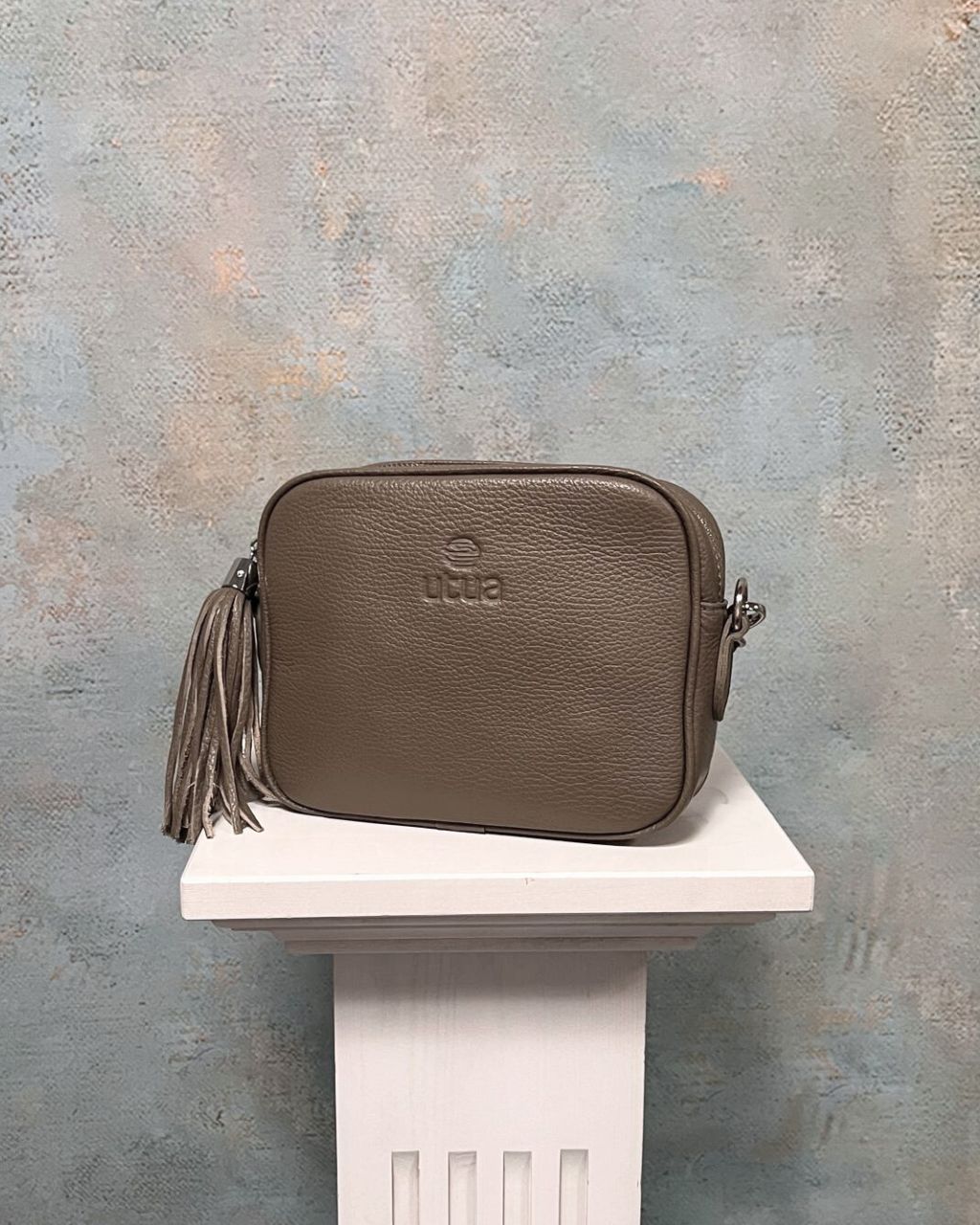  Espoo olkalaukku harmaa