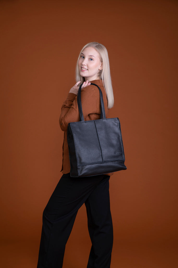 Kotimainen harmaa Shopperi Utua Saga