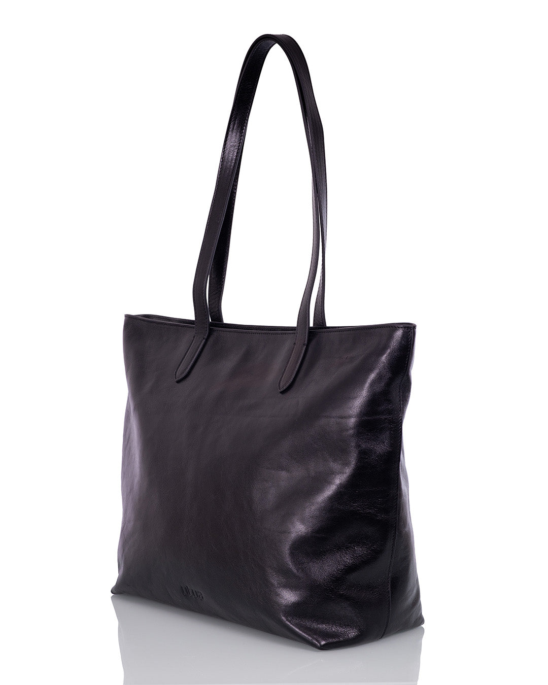 Lund kasilaukku musta kotimainen kasviparkittu nahka