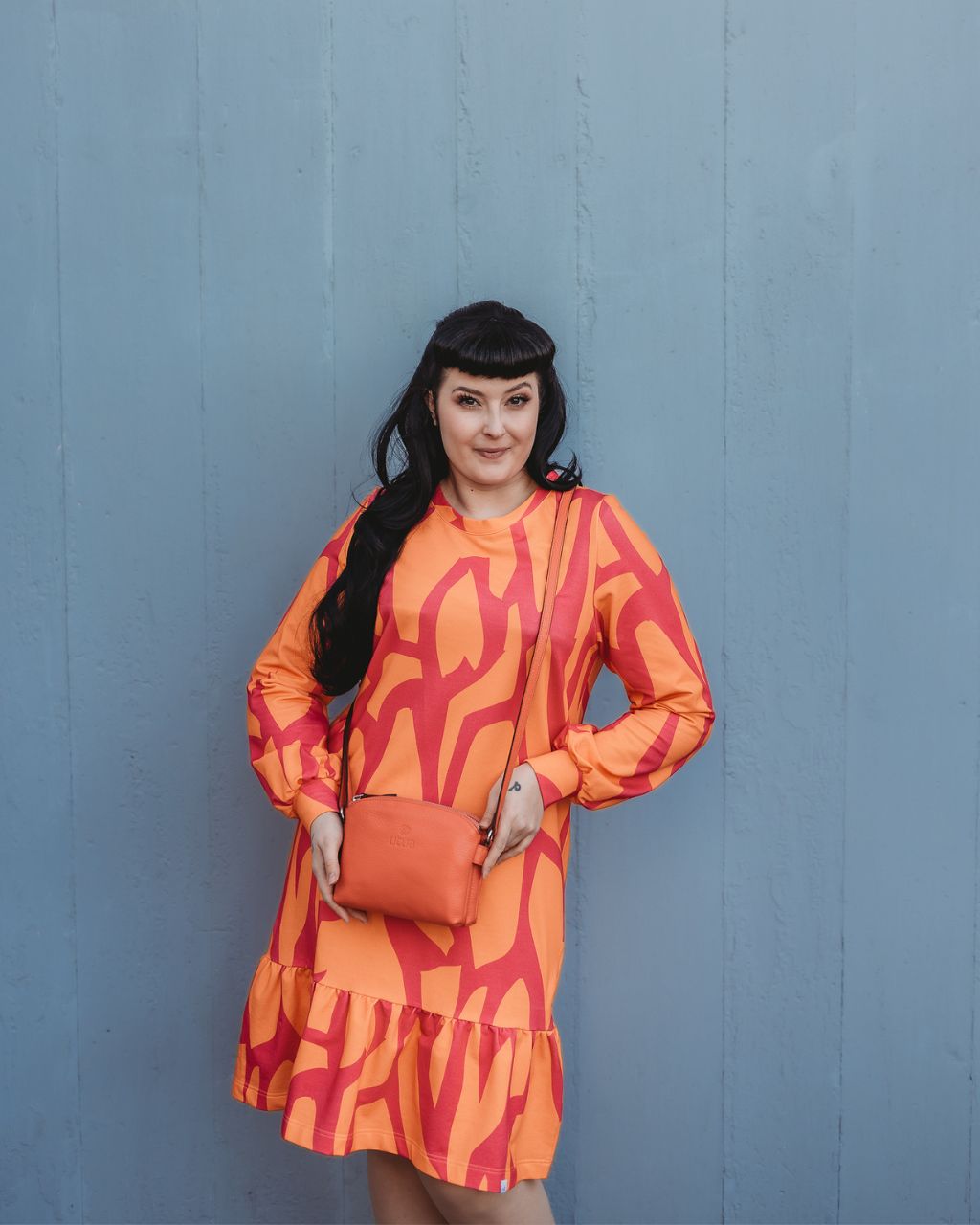 Nahkainen-pikkulaukku-Lysti-korallin-punainen