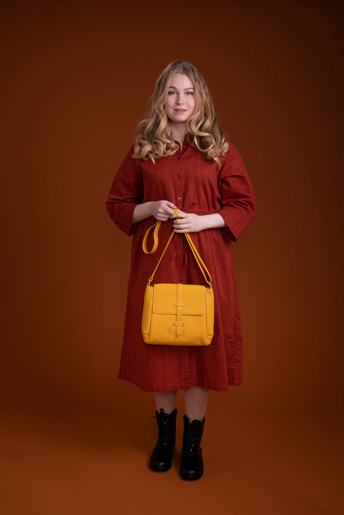 Nahkainen Utua olkalaukku Tasku keltainen