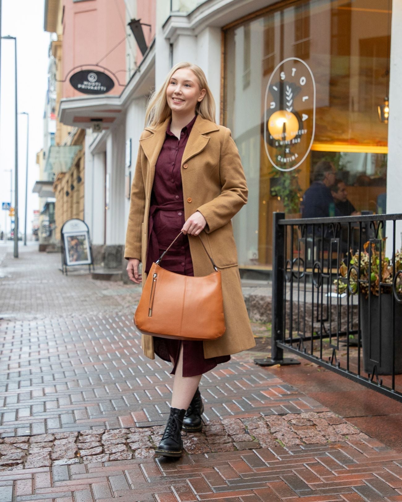 Afrodite käsilaukku ruskea