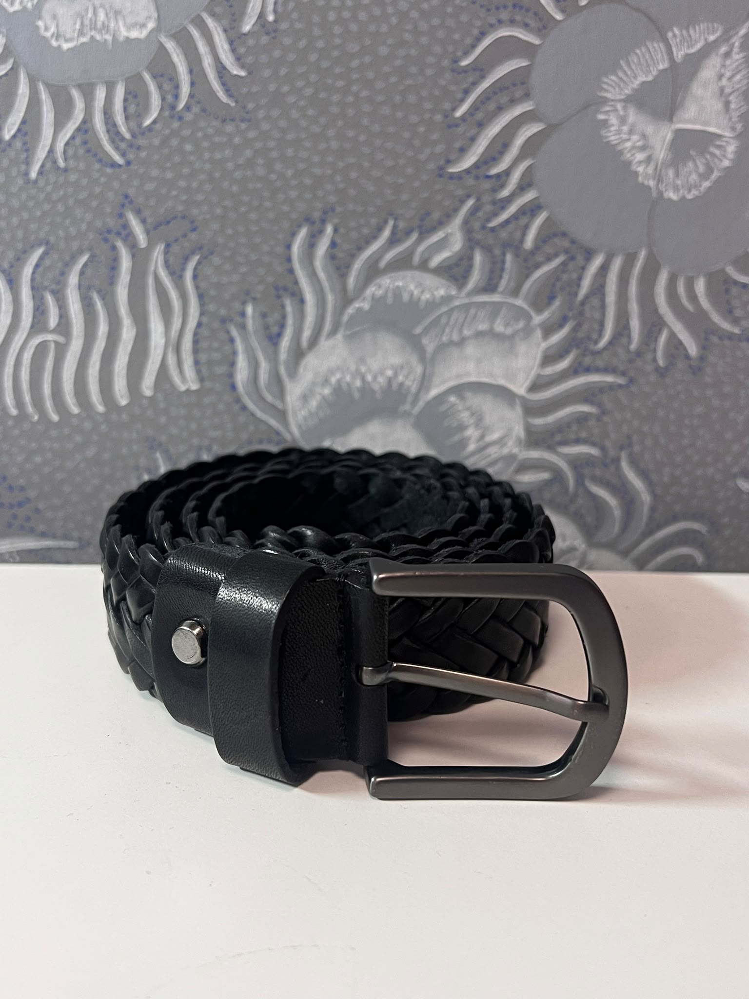 Braided leather belt, brown