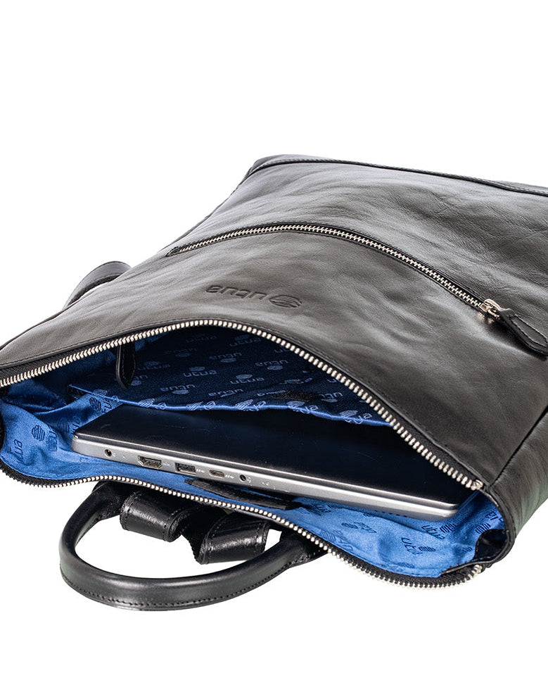 Suomalainen musta reppu Themis Exclusive Utua