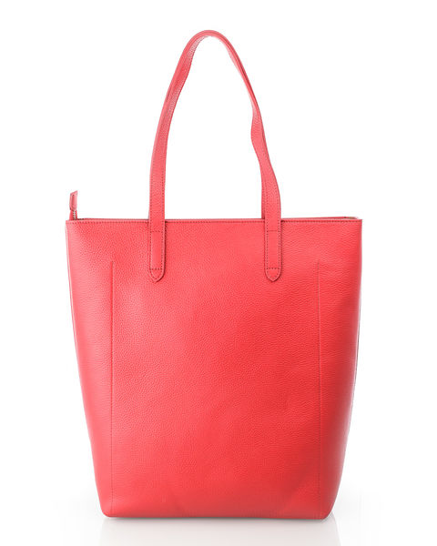 Suomalainen punainen shopper Utua Vantaa Exclusive