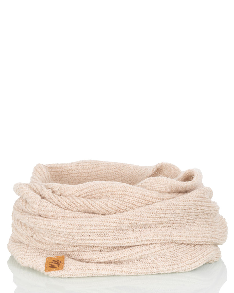 Suomalaisen-Utuan-lucia-mohair-tuubihuivi-beige