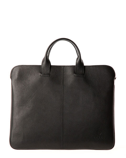 UtuaAarreExclusivetietokonelaukkumusta