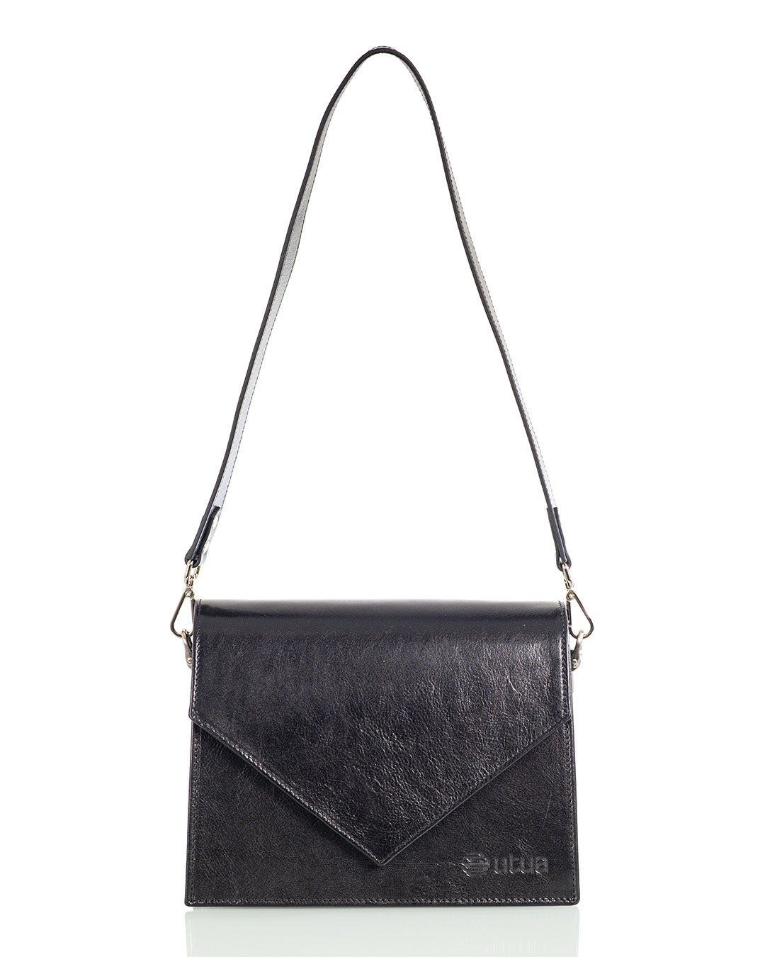 Utua Skoga musta olkalaukku kasviparkittua nahkaa