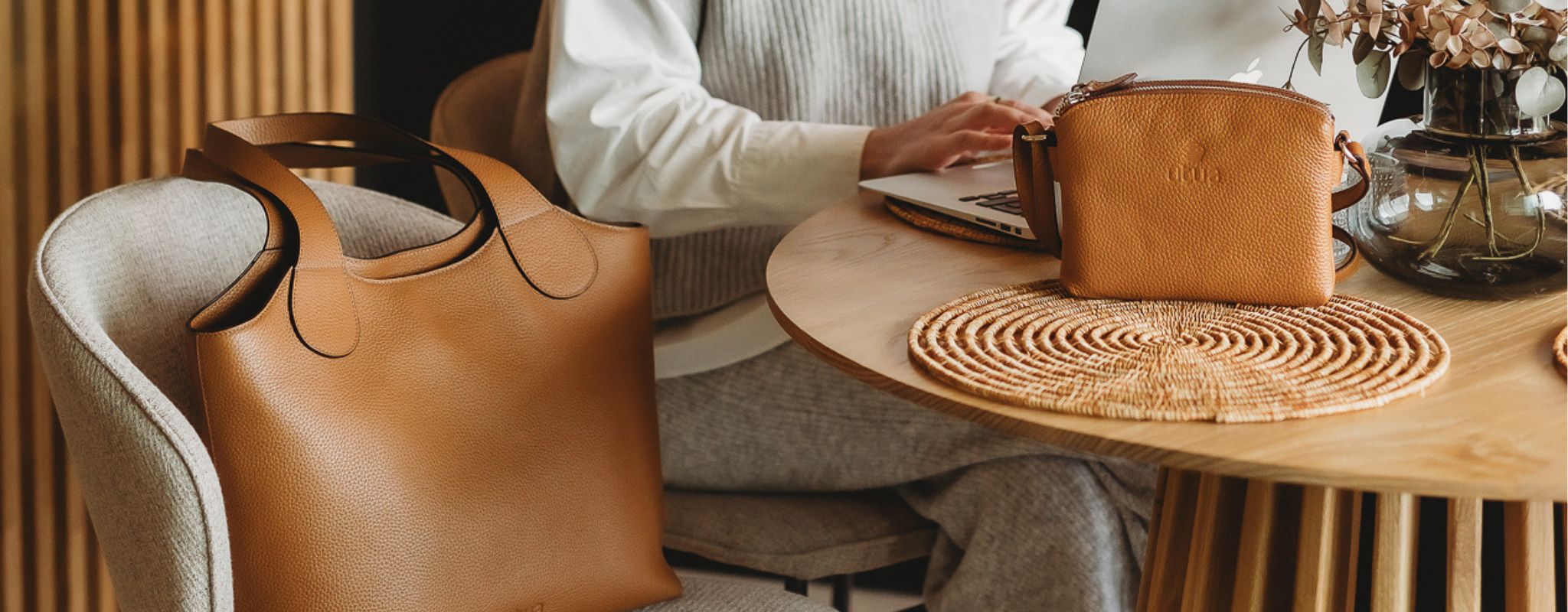 Utua フィンランドのUtuaレザーバッグ