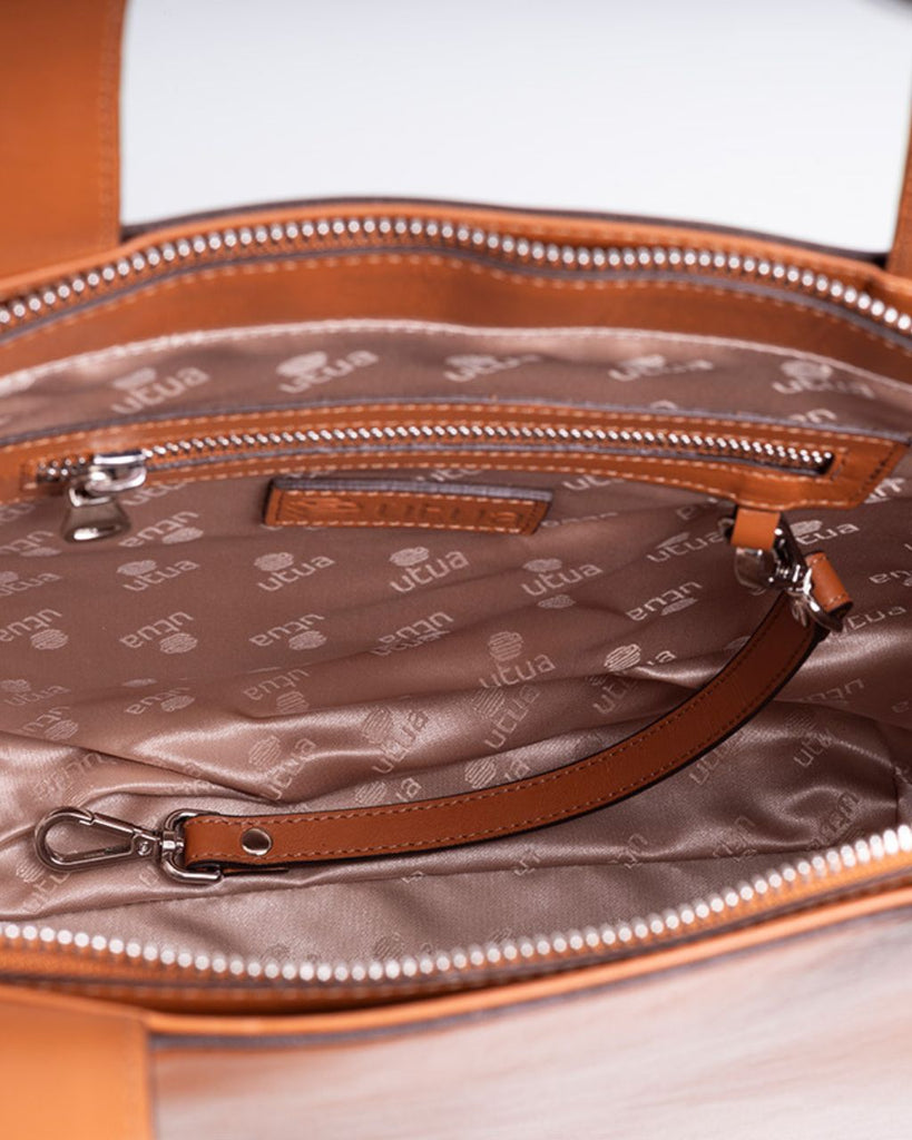 UtuanlaadukaskasilaukkuAtheneExclusivemusta