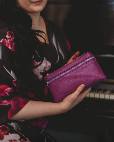 utua-rauma-pikkulaukku-kuvavideo